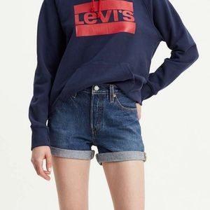 501® Long Shorts

LEVI'S® PREMIUM